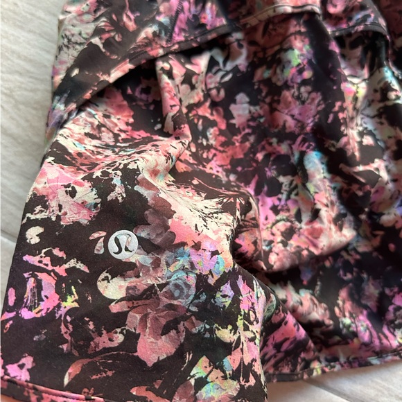 Lululemon Hotty Hot High-Rise Skirt - Picture 7 of 15